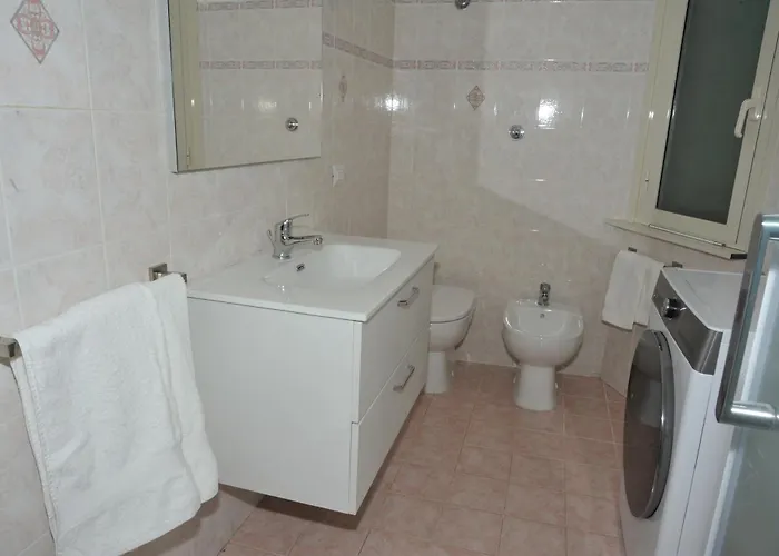 Francis House Apartment
